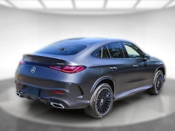 Mercedes-Benz GLC GLC 300 4MATIC Coupe 2026