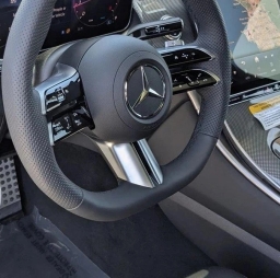 Mercedes-Benz GLC GLC 300 4MATIC Coupe 2026