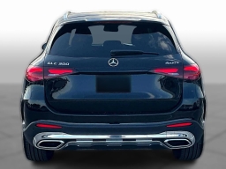 Mercedes-Benz GLC GLC 300 SUV 2026