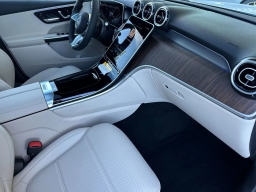 Mercedes-Benz GLC GLC 300 SUV 2026