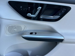 Mercedes-Benz GLC GLC 300 SUV 2026