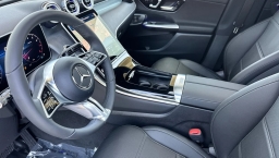 Mercedes-Benz GLC GLC 300 SUV 2026