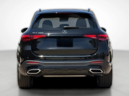 Mercedes-Benz GLC GLC 300 SUV 2026