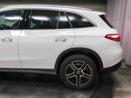 Mercedes-Benz GLC GLC 300 SUV 2026
