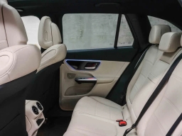 Mercedes-Benz GLC GLC 300 SUV 2026