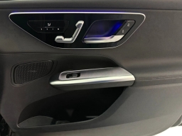 Mercedes-Benz GLC GLC 300 SUV 2026