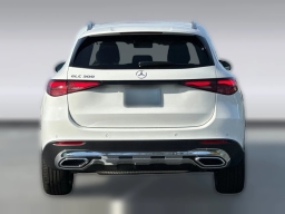 Mercedes-Benz GLC GLC 300 SUV 2026