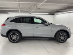Mercedes-Benz GLC GLC 300 SUV 2026