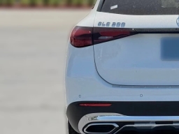 Mercedes-Benz GLC GLC 300 SUV 2026