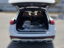 Mercedes-Benz GLC GLC 300 SUV 2026