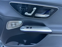 Mercedes-Benz GLC GLC 300 SUV 2026