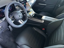 Mercedes-Benz GLC GLC 300 SUV 2026