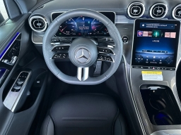 Mercedes-Benz GLC GLC 300 SUV 2026
