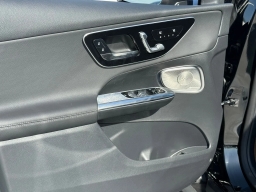 Mercedes-Benz GLC GLC 300 SUV 2026