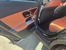 Mercedes-Benz GLC GLC 300 SUV 2026