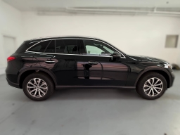 Mercedes-Benz GLC GLC 300 SUV 2026
