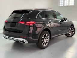 Mercedes-Benz GLC GLC 300 SUV 2026
