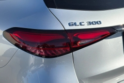 Mercedes-Benz GLC GLC 300 SUV 2026