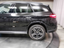 Mercedes-Benz GLC GLC 300 SUV 2026