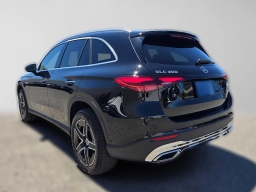 Mercedes-Benz GLC GLC 300 SUV 2026