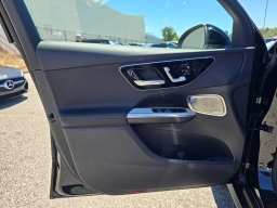 Mercedes-Benz GLC GLC 300 SUV 2026