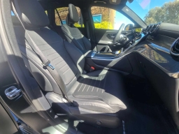Mercedes-Benz GLC GLC 300 SUV 2026