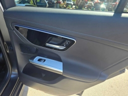 Mercedes-Benz GLC GLC 300 SUV 2026