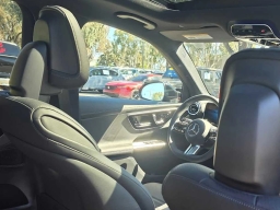 Mercedes-Benz GLC GLC 300 SUV 2026