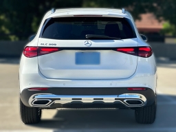 Mercedes-Benz GLC GLC 300 SUV 2026