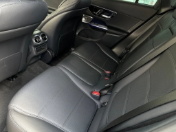Mercedes-Benz GLC GLC 300 SUV 2026