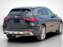 Mercedes-Benz GLC GLC 300 SUV 2026