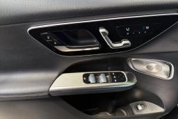 Mercedes-Benz GLC GLC 300 SUV 2026