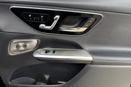 Mercedes-Benz GLC GLC 300 SUV 2026