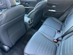Mercedes-Benz GLC GLC 300 SUV 2026