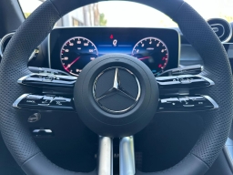 Mercedes-Benz GLC GLC 300 SUV 2026