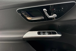 Mercedes-Benz GLC GLC 300 SUV 2026