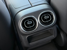 Mercedes-Benz GLC GLC 300 SUV 2026