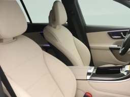 Mercedes-Benz GLC GLC 300 SUV 2026