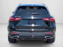 Mercedes-Benz GLC GLC 300 SUV 2026