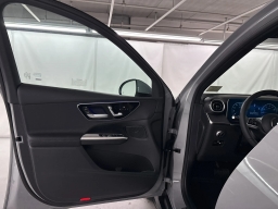 Mercedes-Benz GLC GLC 300 SUV 2026