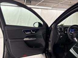 Mercedes-Benz GLC GLC 300 SUV 2026