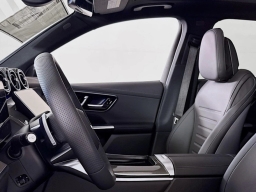 Mercedes-Benz GLC GLC 300 SUV 2026