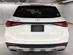 Mercedes-Benz GLC GLC 300 SUV 2026