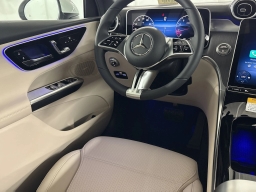 Mercedes-Benz GLC GLC 300 SUV 2026
