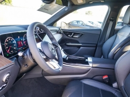Mercedes-Benz GLC GLC 300 SUV 2026
