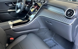 Mercedes-Benz GLC GLC 300 SUV 2026