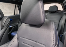 Mercedes-Benz GLC GLC 300 SUV 2026
