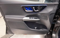 Mercedes-Benz GLC GLC 300 SUV 2026