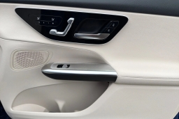 Mercedes-Benz GLC GLC 300 SUV 2026