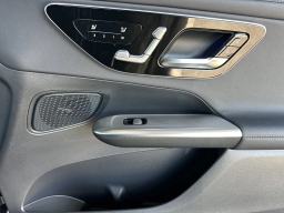 Mercedes-Benz GLC GLC 300 SUV 2026